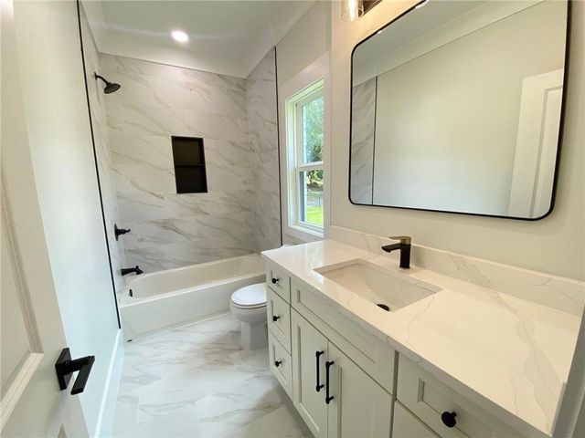 1560 Ewing Chapel Road, Dacula, GA 30019