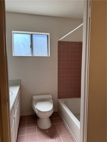 1231 Hillandale Avenue 10, La Habra, CA 90631