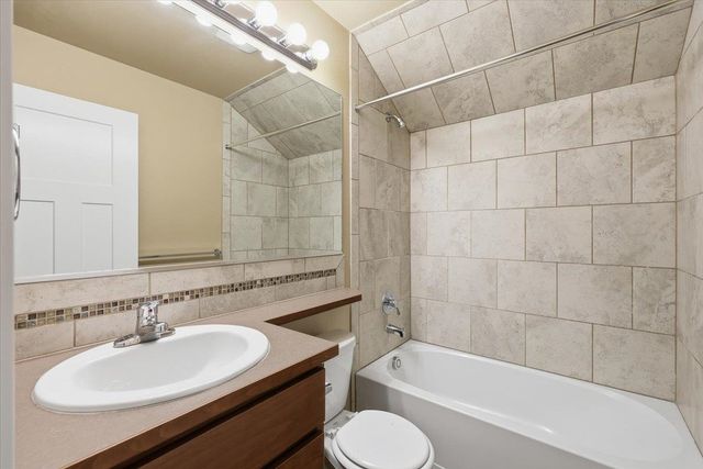 8504 N Summerhill Ln, Spokane, WA 99208
