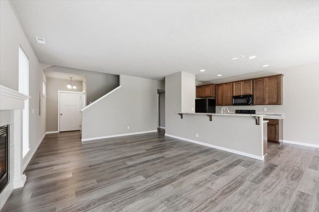8504 N Summerhill Ln, Spokane, WA 99208