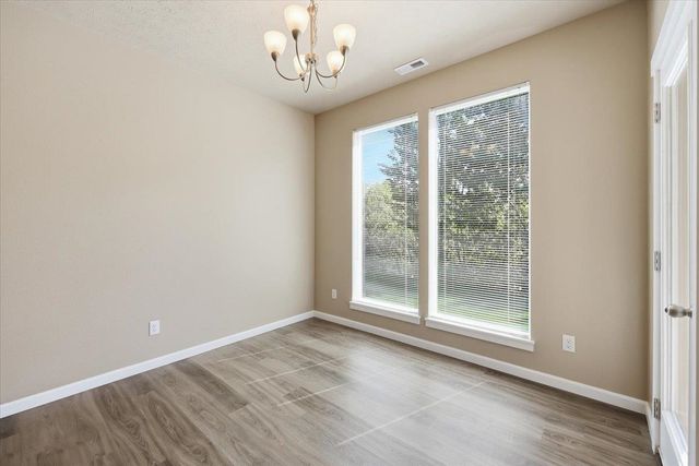 8504 N Summerhill Ln, Spokane, WA 99208
