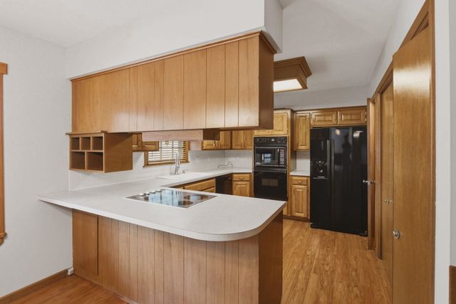 1613 N West Lynn, Wichita, KS 67212