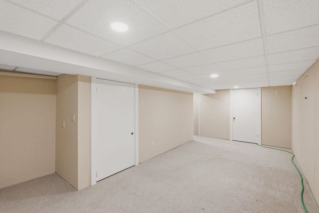 1613 N West Lynn, Wichita, KS 67212