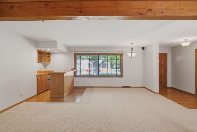1613 N West Lynn, Wichita, KS 67212