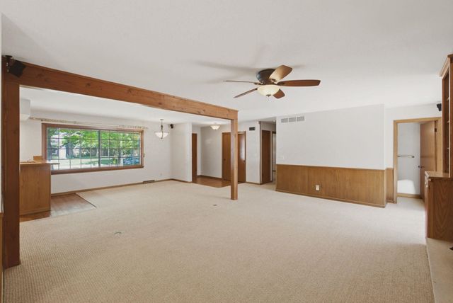 1613 N West Lynn, Wichita, KS 67212