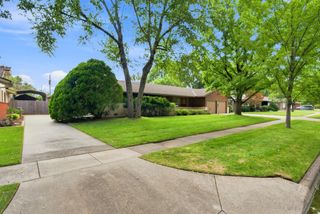 1613 N West Lynn, Wichita, KS 67212