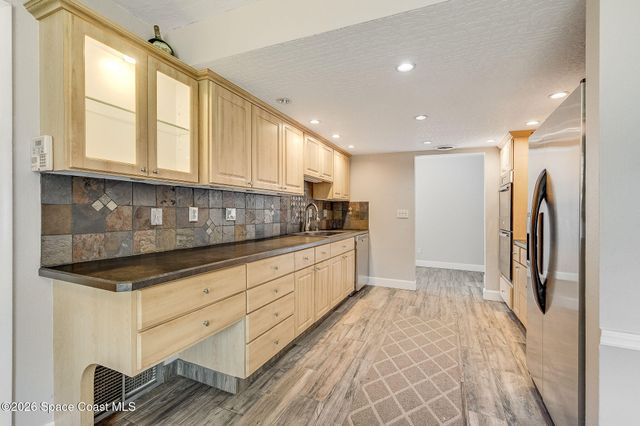 3130 Ellis Drive, West Melbourne, FL 32904