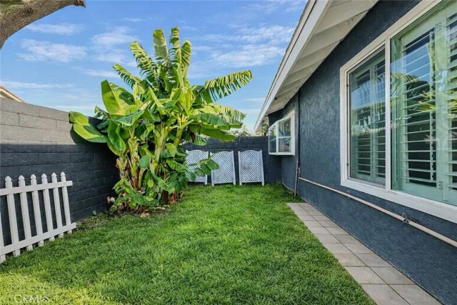 9543 Andover Cir, Fountain Valley, CA 92708