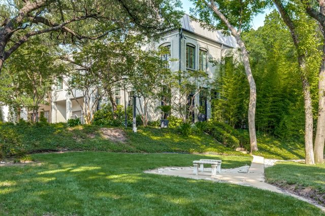 4678 Christopher Place, Dallas, TX 75204