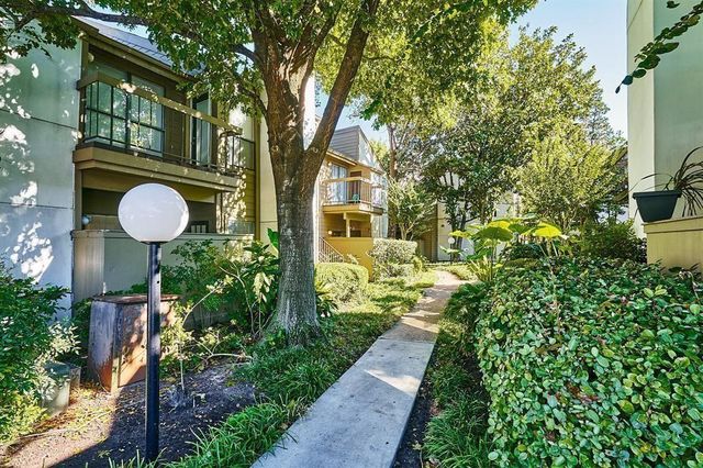 10047 Westpark Drive 14, Houston, TX 77042