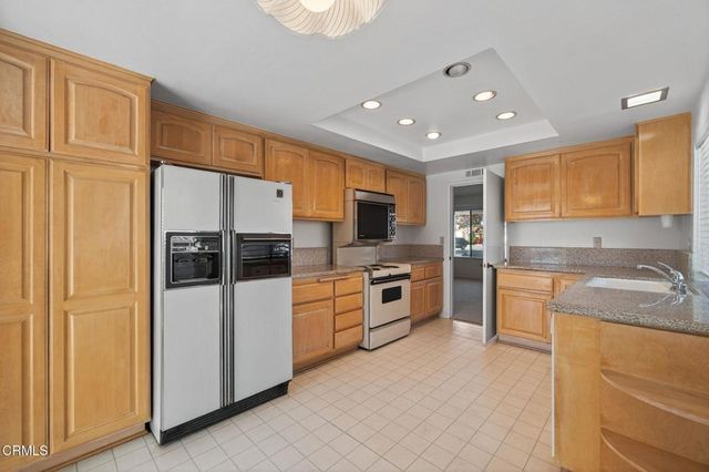 17164 Village 17, Camarillo, CA 93012