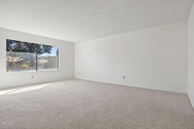 17164 Village 17, Camarillo, CA 93012