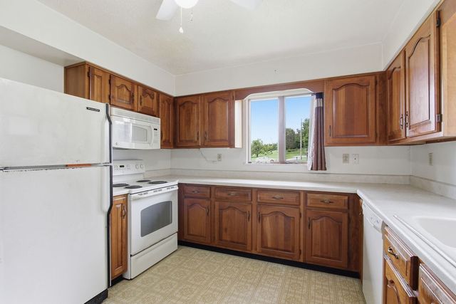 116 Woodland Acres Lane, Rostraver, PA 15012