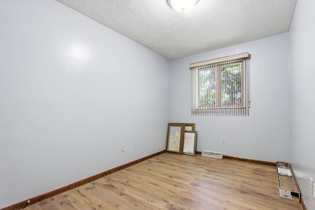 116 Woodland Acres Lane, Rostraver, PA 15012