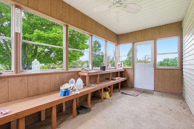 116 Woodland Acres Lane, Rostraver, PA 15012