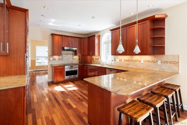 3 Moore Drive, Yorktown Heights, NY 10598