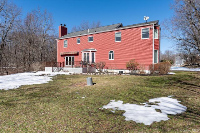 3 Moore Drive, Yorktown Heights, NY 10598