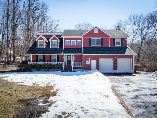 3 Moore Drive, Yorktown Heights, NY 10598