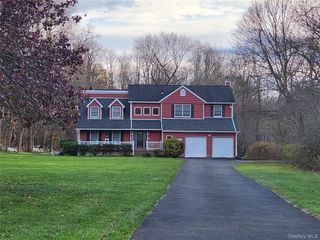 3 Moore Drive, Yorktown Heights, NY 10598
