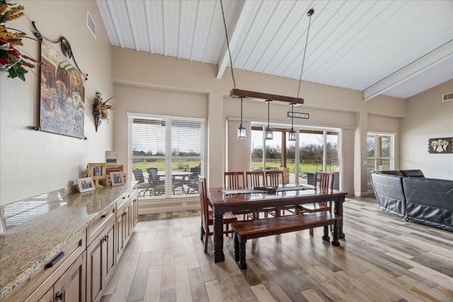 2224 Maler Road, Sealy, TX 77474