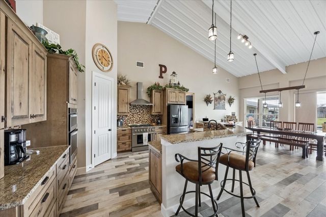 2224 Maler Road, Sealy, TX 77474