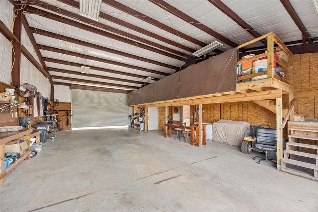 2224 Maler Road, Sealy, TX 77474