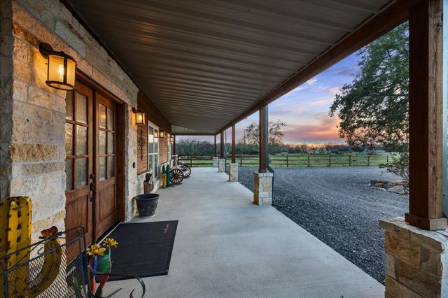 2224 Maler Road, Sealy, TX 77474