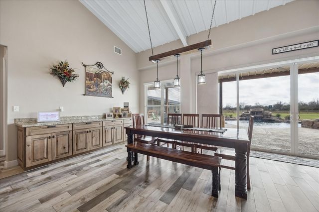 2224 Maler Road, Sealy, TX 77474