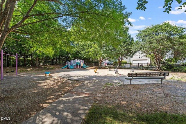 10905 Flower Bed Court, Raleigh, NC 27614