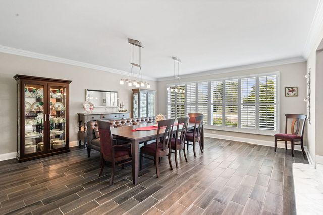 8340 W 145th Place, Orland Park, IL 60462