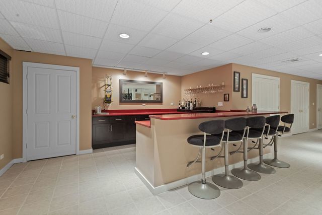 8340 W 145th Place, Orland Park, IL 60462