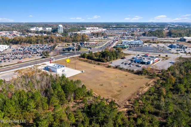 15465 Landon Road, Gulfport, MS 39503