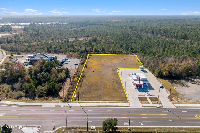 15465 Landon Road, Gulfport, MS 39503