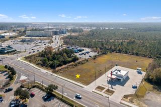 15465 Landon Road, Gulfport, MS 39503
