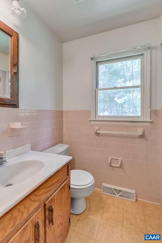 4862 THREE CHOPT RD, Troy, VA 22974