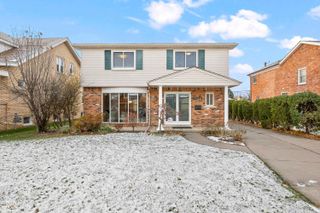 65 Vernier Road, Grosse Pointe Shores, MI 48236