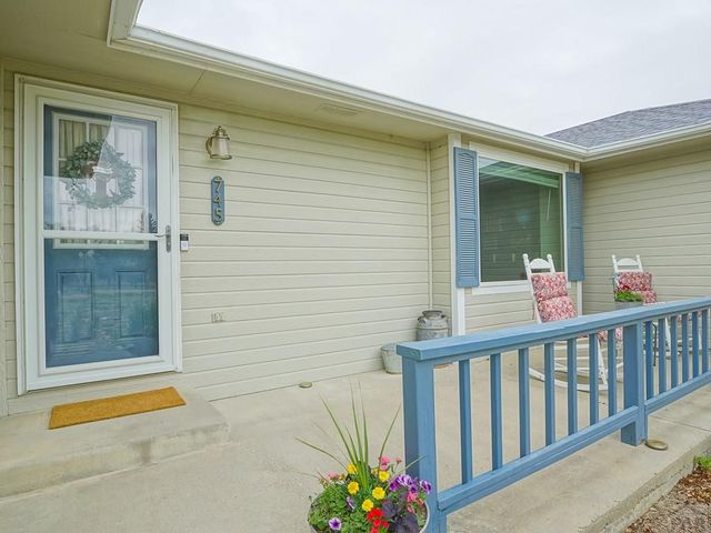 745 W Calle Allegre Dr, Pueblo West, CO 81007
