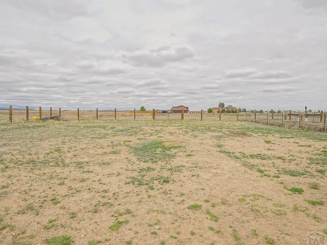 745 W Calle Allegre Dr, Pueblo West, CO 81007