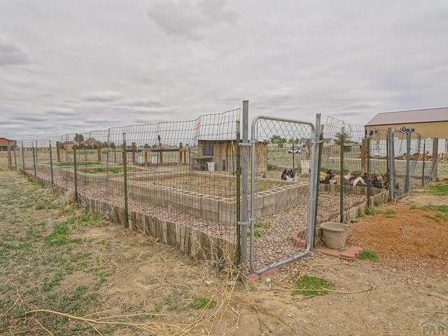 745 W Calle Allegre Dr, Pueblo West, CO 81007
