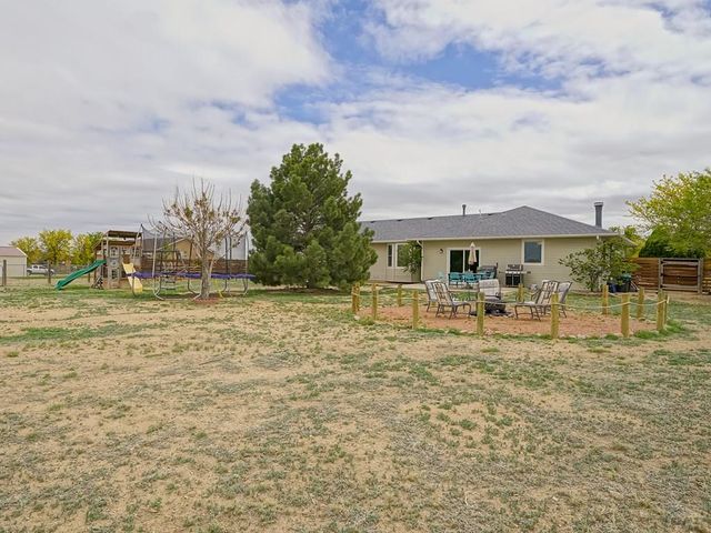 745 W Calle Allegre Dr, Pueblo West, CO 81007