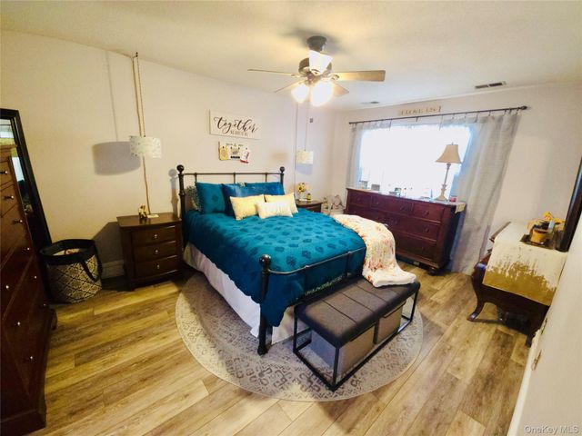 2812 Whispering Hills, Chester, NY 10918