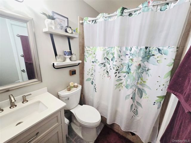 2812 Whispering Hills, Chester, NY 10918