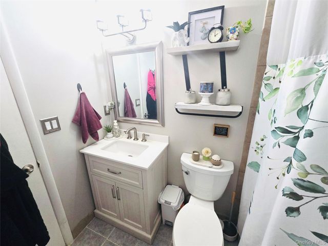 2812 Whispering Hills, Chester, NY 10918