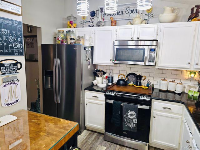 2812 Whispering Hills, Chester, NY 10918