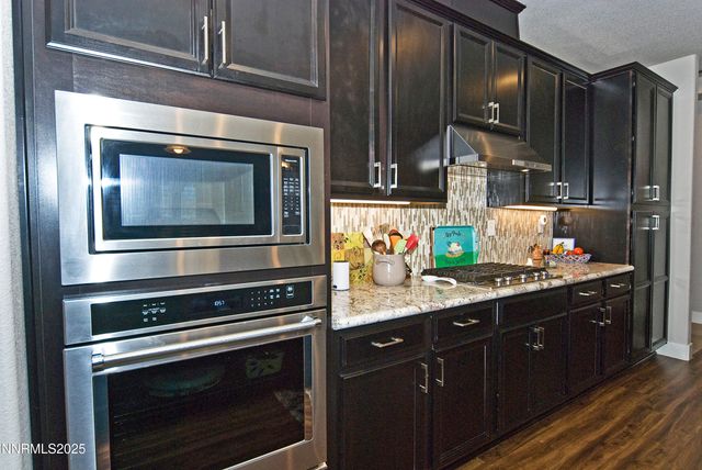 768 E Cottage Loop, Gardnerville, NV 89460