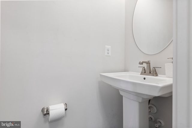 418 REDBRIDGE ST, Middle River, MD 21220