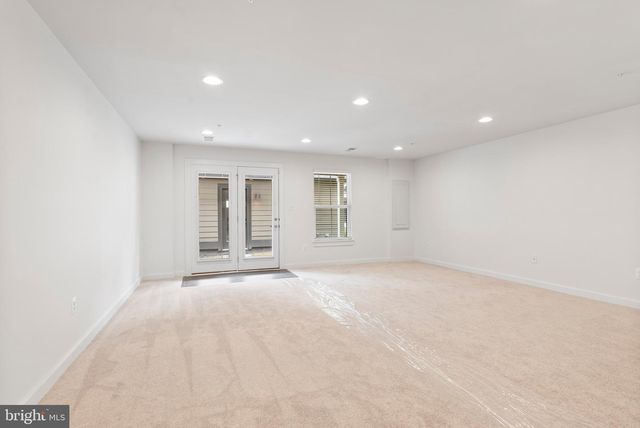 418 REDBRIDGE ST, Middle River, MD 21220