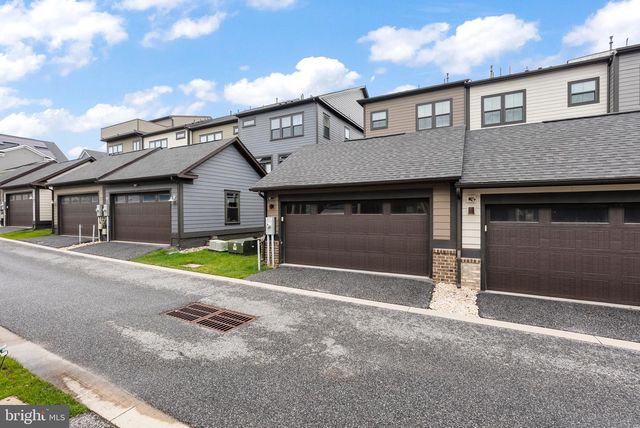 418 REDBRIDGE ST, Middle River, MD 21220