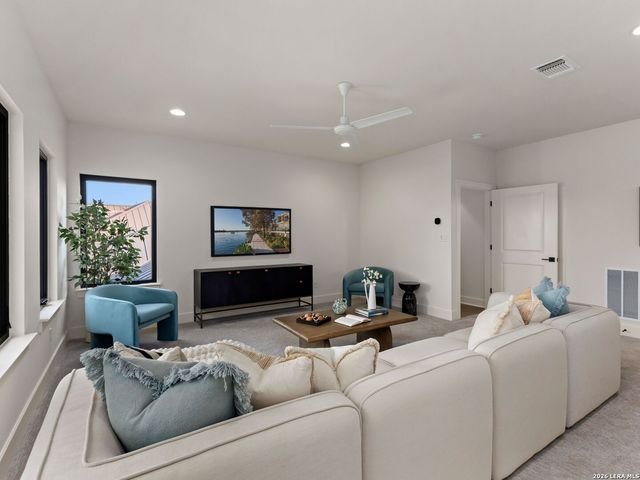 1317 Cats Eye, Horseshoe Bay, TX 78657