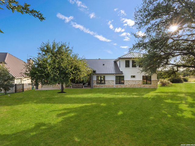 1317 Cats Eye, Horseshoe Bay, TX 78657